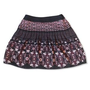 RW&CO Floral Print Mini Skirt in Black White Pink with Pleats for Spring Summer